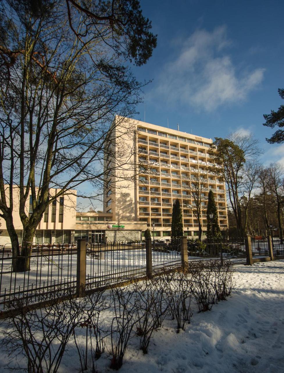 Resort - Rehabilitation Center Sanatorium Belorusija Jūrkalne 외부 사진